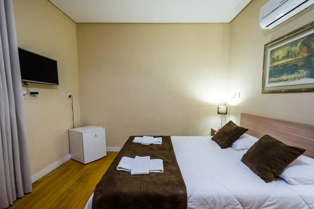 Hotel Praca Da Matriz Порту-Алегри