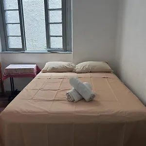 Hostel Proximo A Shopping Total - Rodoviaria - Hosp Presidente Vargas, Porto Alegre